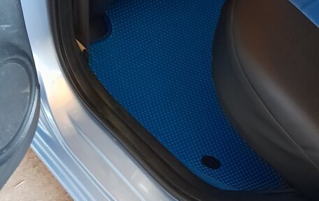 Honda Fit III, 2010 год, 700 000 рублей, 5 фотография