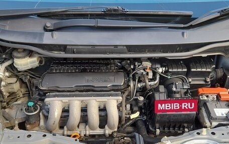 Honda Fit III, 2010 год, 700 000 рублей, 24 фотография