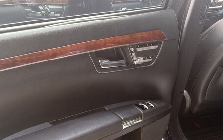 Mercedes-Benz S-Класс, 2009 год, 1 090 000 рублей, 9 фотография