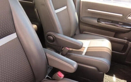 Honda Stepwgn IV, 2022 год, 2 050 060 рублей, 11 фотография