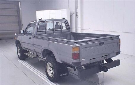 Toyota Hilux VI, 1995 год, 1 100 404 рублей, 2 фотография