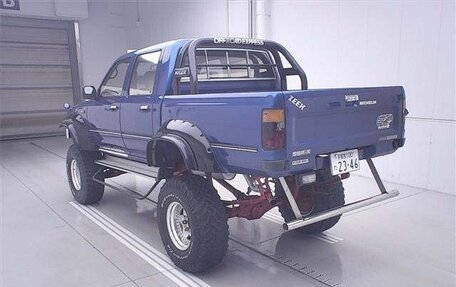 Toyota Hilux VI, 1992 год, 1 200 404 рублей, 2 фотография