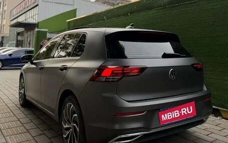 Volkswagen Golf VIII, 2022 год, 1 900 111 рублей, 8 фотография