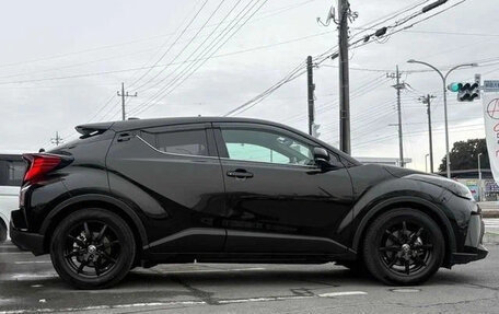 Toyota C-HR I рестайлинг, 2023 год, 1 950 060 рублей, 3 фотография