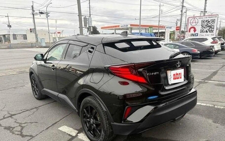 Toyota C-HR I рестайлинг, 2023 год, 1 950 060 рублей, 6 фотография