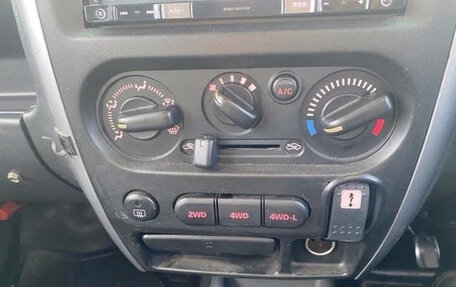 Suzuki Jimny, 2017 год, 810 007 рублей, 14 фотография