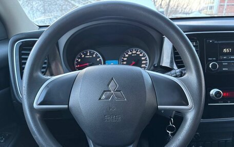 Mitsubishi Outlander III рестайлинг 3, 2020 год, 1 869 000 рублей, 17 фотография