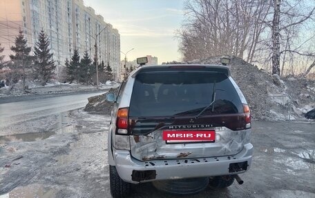 Mitsubishi Pajero Sport II рестайлинг, 2003 год, 500 000 рублей, 6 фотография