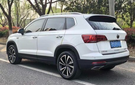 Volkswagen Tharu, 2021 год, 1 600 000 рублей, 4 фотография