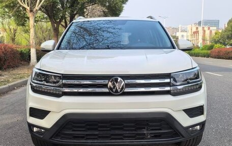 Volkswagen Tharu, 2021 год, 1 600 000 рублей, 3 фотография