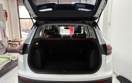 Geely Coolray I, 2022 год, 1 385 000 рублей, 10 фотография