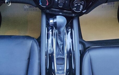 Honda Vezel, 2022 год, 1 545 000 рублей, 10 фотография