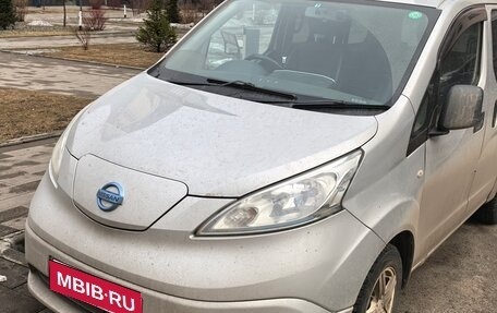Nissan NV200, 2015 год, 1 450 000 рублей, 1 фотография