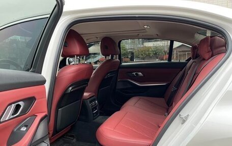 BMW 3 серия, 2021 год, 2 800 000 рублей, 13 фотография