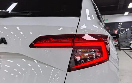 Skoda Karoq I, 2022 год, 1 855 017 рублей, 9 фотография