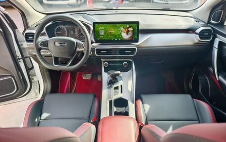 Geely Coolray I, 2022 год, 1 355 000 рублей, 9 фотография