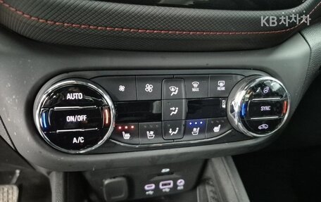 Chevrolet TrailBlazer, 2022 год, 2 342 200 рублей, 9 фотография