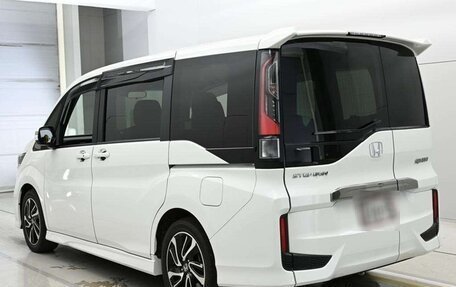 Honda Stepwgn IV, 2022 год, 1 800 000 рублей, 7 фотография