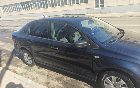 Volkswagen Polo VI (EU Market), 2012 год, 500 000 рублей, 2 фотография