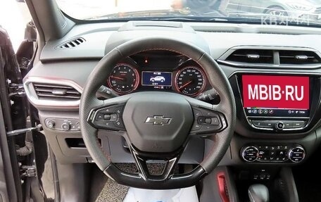 Chevrolet TrailBlazer, 2023 год, 2 048 200 рублей, 8 фотография