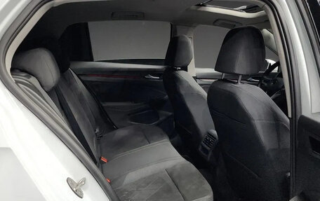 Volkswagen Golf VIII, 2022 год, 2 535 000 рублей, 6 фотография