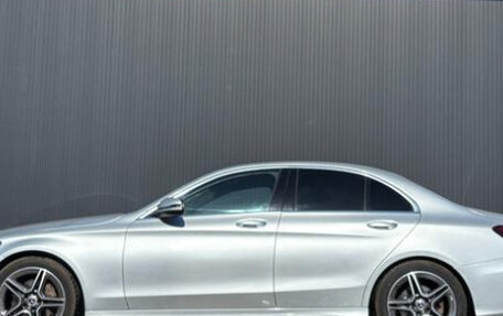 Mercedes-Benz C-Класс, 2019 год, 2 100 000 рублей, 4 фотография