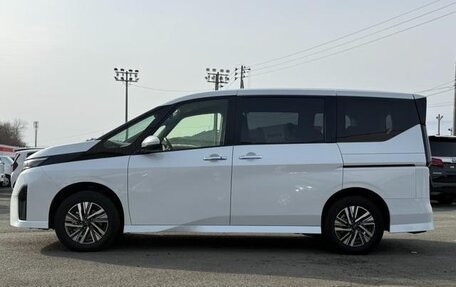 Nissan Serena, 2023 год, 2 400 000 рублей, 8 фотография