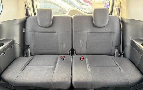 Nissan Serena, 2023 год, 2 400 000 рублей, 16 фотография