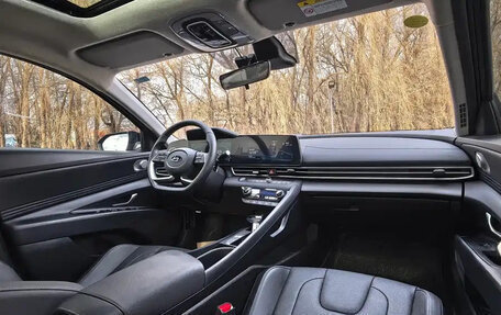 Hyundai Elantra, 2023 год, 1 539 017 рублей, 13 фотография