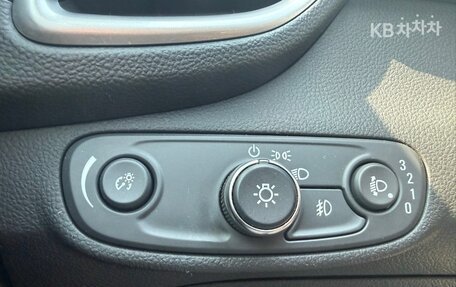 Chevrolet Trax, 2022 год, 1 147 500 рублей, 16 фотография