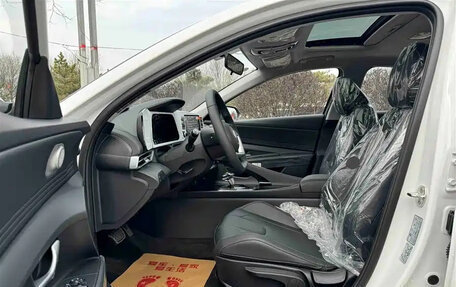 Hyundai Elantra, 2026 год, 1 730 000 рублей, 7 фотография