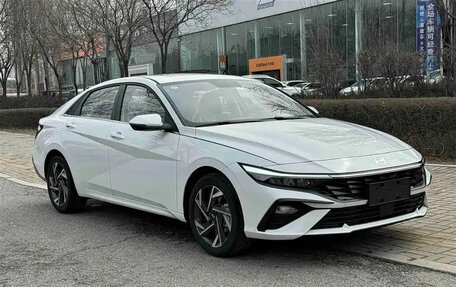 Hyundai Elantra, 2026 год, 1 730 000 рублей, 5 фотография