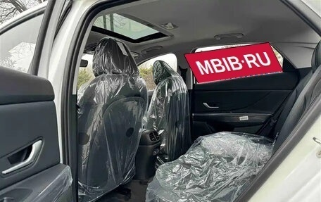 Hyundai Elantra, 2026 год, 1 730 000 рублей, 11 фотография