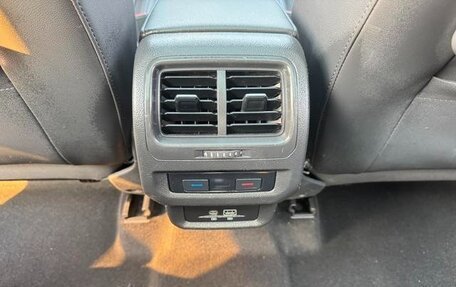 Volkswagen Touran III, 2021 год, 1 750 000 рублей, 14 фотография