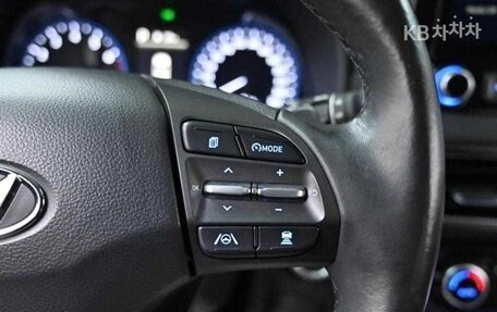 Hyundai Kona I, 2021 год, 2 047 200 рублей, 16 фотография
