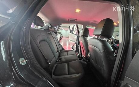 Hyundai Kona I, 2021 год, 1 845 450 рублей, 11 фотография