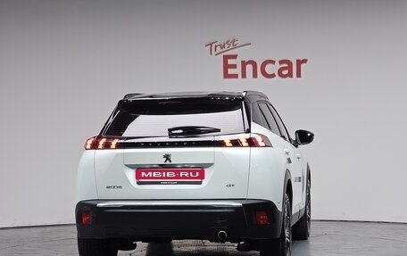 Peugeot 2008 II, 2023 год, 1 720 000 рублей, 4 фотография