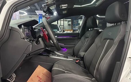 Volkswagen Golf VIII, 2023 год, 1 640 000 рублей, 8 фотография