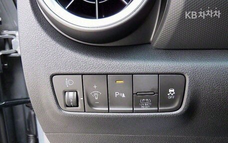 Hyundai Kona I, 2022 год, 2 228 400 рублей, 11 фотография