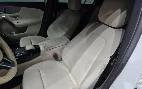 Mercedes-Benz A-Класс, 2022 год, 2 189 030 рублей, 8 фотография