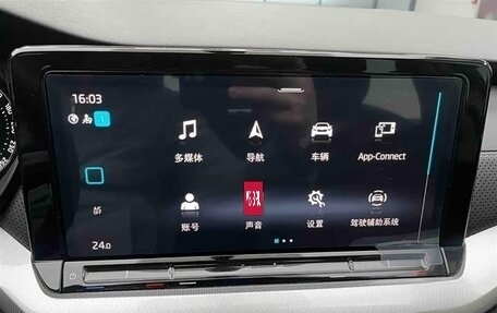 Skoda Octavia IV, 2023 год, 2 320 000 рублей, 19 фотография