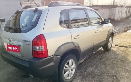 Hyundai Tucson III, 2008 год, 970 000 рублей, 4 фотография