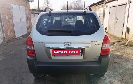 Hyundai Tucson III, 2008 год, 970 000 рублей, 3 фотография