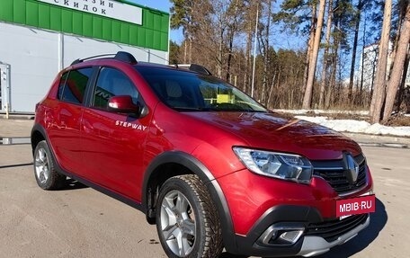 Renault Sandero II рестайлинг, 2020 год, 1 090 000 рублей, 10 фотография