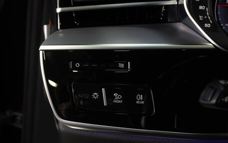 Audi A8, 2019 год, 5 849 000 рублей, 19 фотография