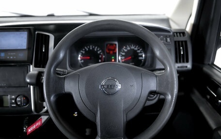 Nissan Serena III, 2010 год, 999 000 рублей, 13 фотография