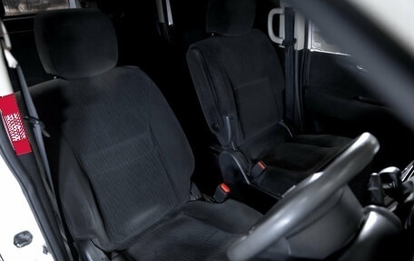 Nissan Serena III, 2010 год, 999 000 рублей, 16 фотография