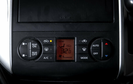 Nissan Serena III, 2010 год, 999 000 рублей, 20 фотография