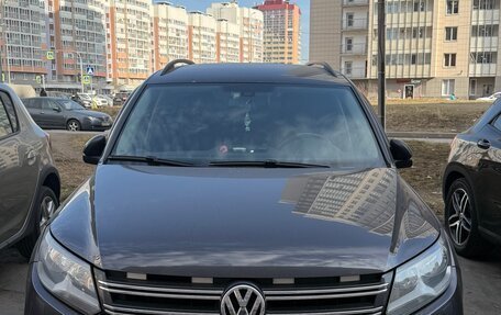 Volkswagen Tiguan I, 2015 год, 1 350 000 рублей, 1 фотография