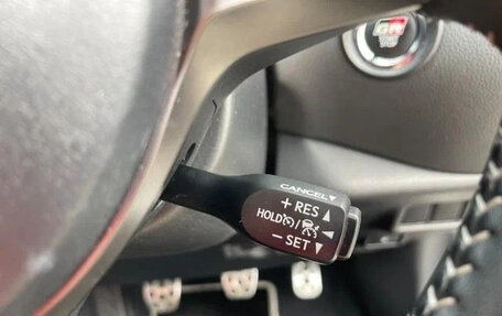 Toyota C-HR I рестайлинг, 2021 год, 1 341 027 рублей, 20 фотография